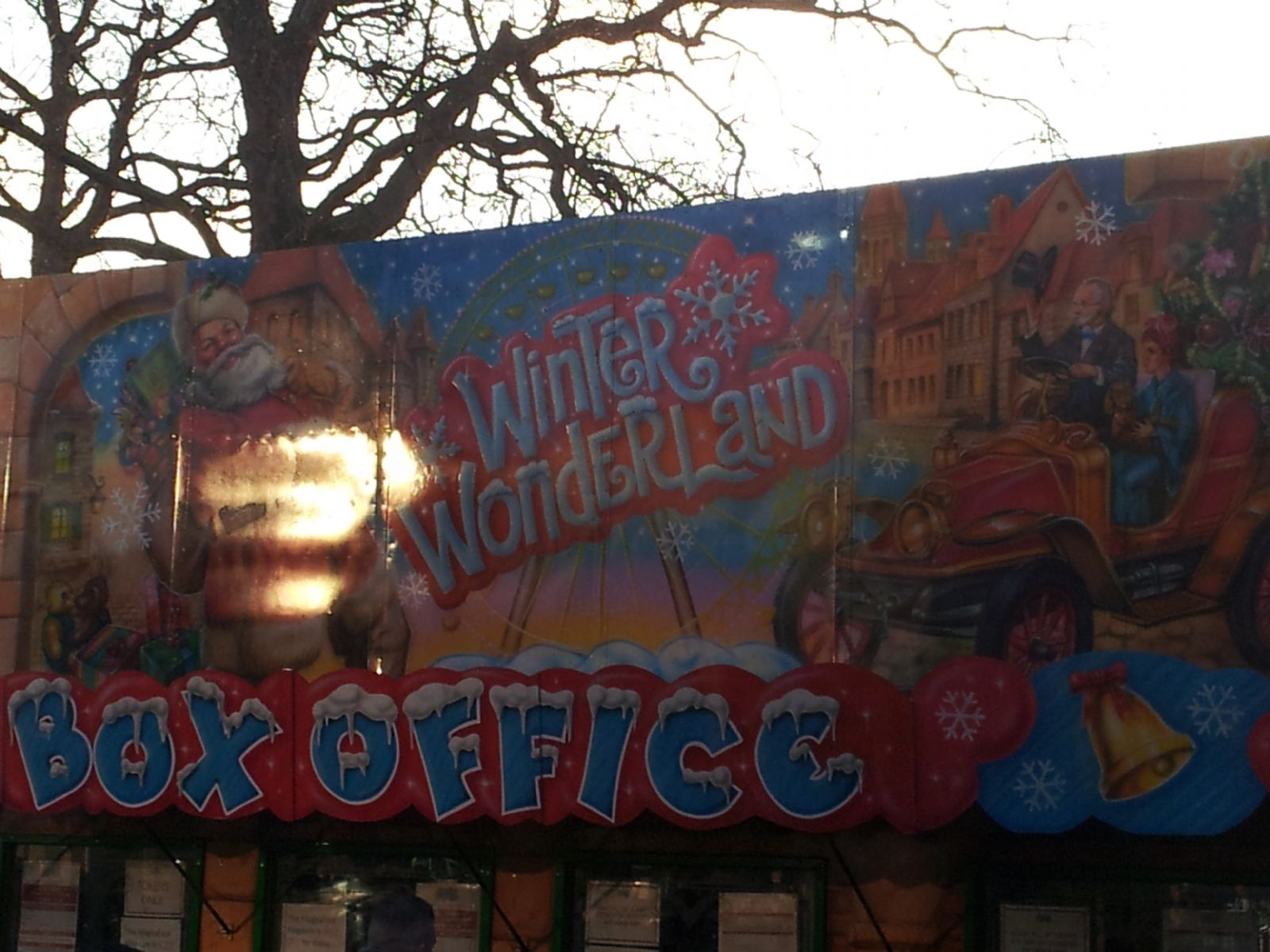 WINTER WONDERLAND - HYDE PARK